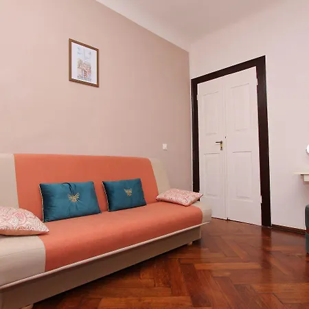 Idyllisches Direkt In Der Altstadt Von Rovinj, 5 Minuten Zum Apartmán Rovinj
